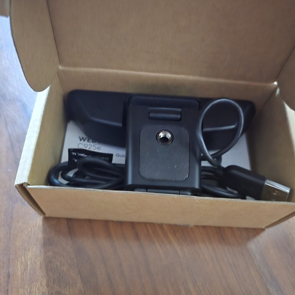 Logitech C925e HD 1080p USB Webcam W/ Built-In Mic Versatile Mounting Clip
